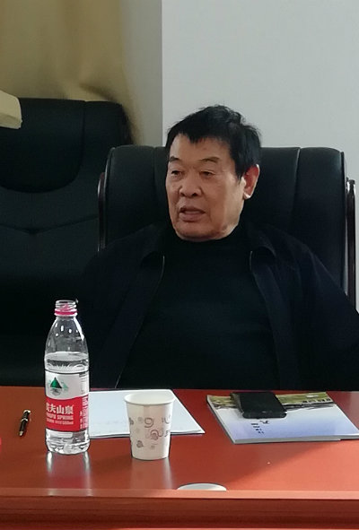 易志学讲话++.jpg
