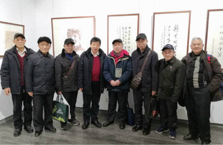 读书会成员留影.jpg