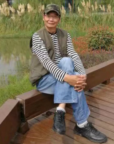 杨近照.jpg