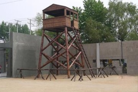 15、二战时，日军设于沈阳盟军战俘.jpg